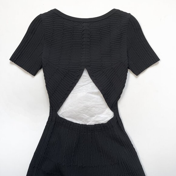 Alaia Ribbed Knit Dress with Cutout Back Size FR 36 US 4 NEW NWT - Picture 5 of 11